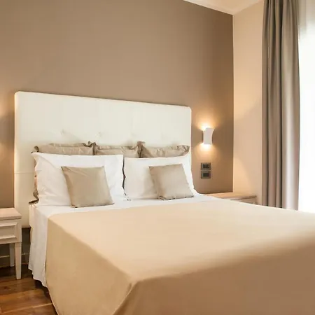 Hotel Grand