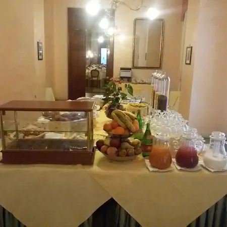 Ξενοδοχείο Grand 4*